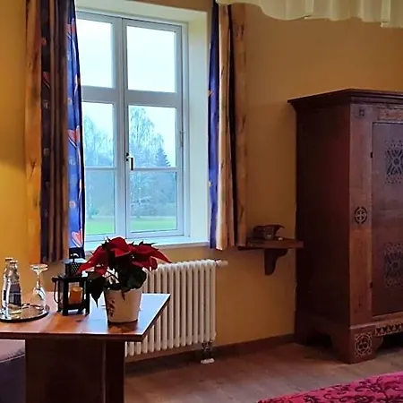 Burghotel Stargard Hotel 3*