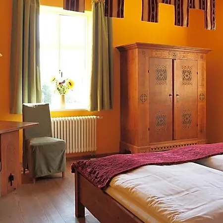 Burghotel Stargard 3*