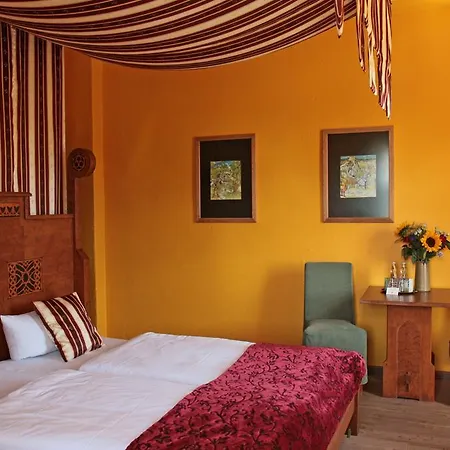 Burghotel Stargard 3*